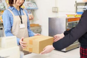 Các bước gửi hàng ở Combini dễ với cả người yếu tiếng Nhật