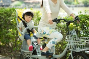 Đi xe đạp ở Nhật có được đèo thêm người?