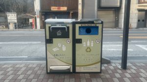 Kyoto lắp thùng rác thông minh đối phó khách du lịch quá tải