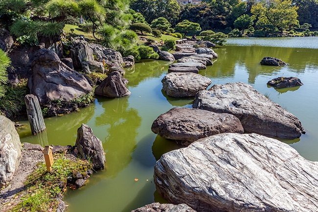 5 khu vườn đẹp nhất Tokyo vào mùa hè - Kiyosumi Teien