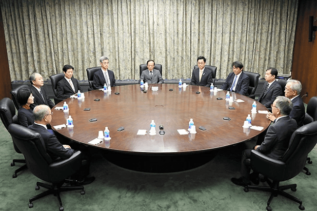 Hội đồng chính sách Ngân hàng Trung ương Nhật Bản (BOJ). Ảnh: Asahi Shimbun