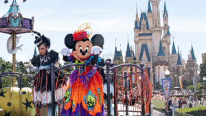 Dự kiến giảm giá vé Tokyo Disneyland và Tokyo DisneySea