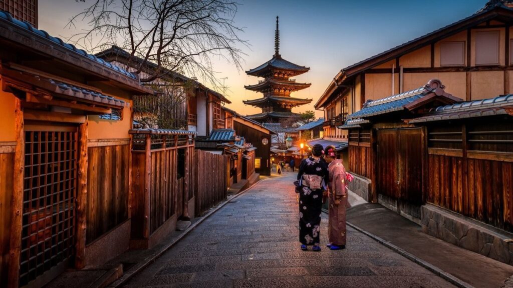 thuế lưu trú kyoto