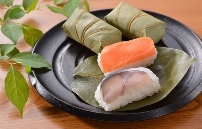 Kakinoha-zushi là đặc sản của Nara. 
