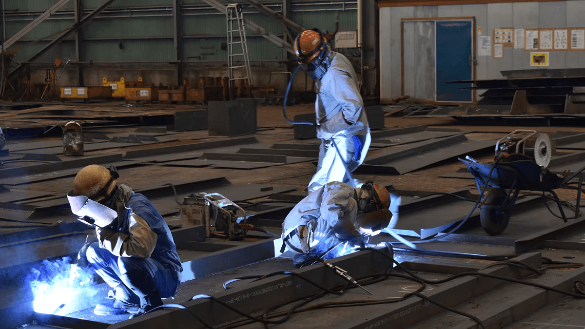 Nhật Bản giới hạn tiếp nhận lao động nước ngoài từ 2027