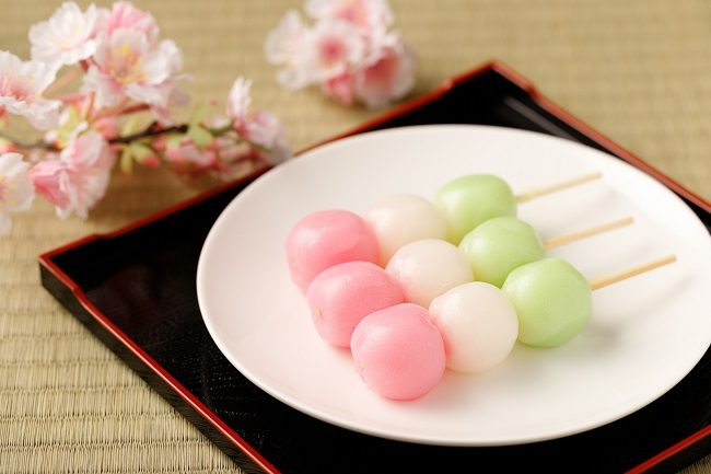 Bánh hanami dango