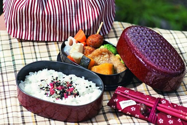 Hộp bento bằng tre