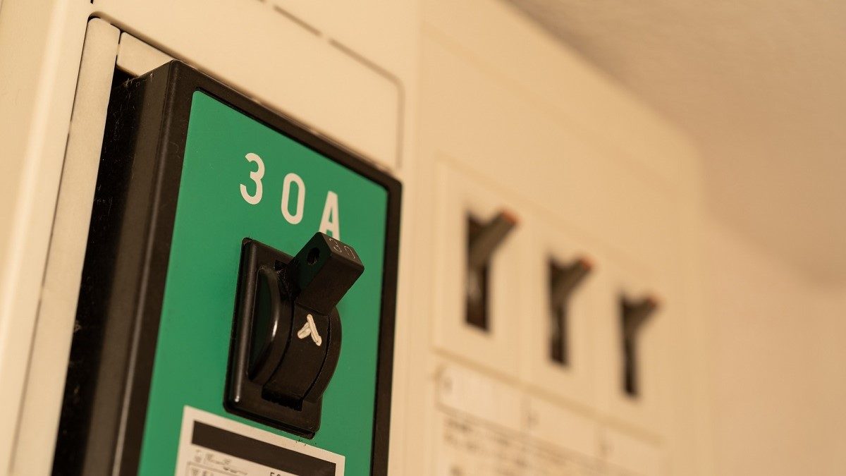 Nhật Bản từ tháng 5 sẽ tăng giá tiền điện