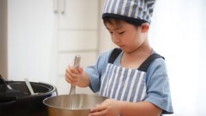 Nghề nghiệp mơ ước của học sinh Nhật: thợ làm bánh và cảnh sát