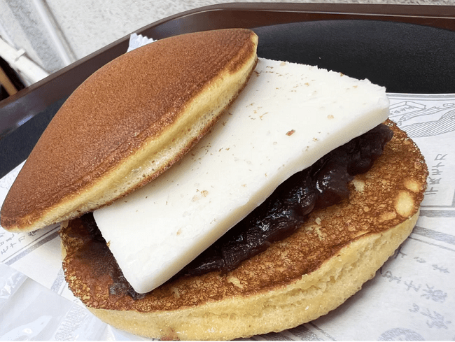 bánh dorayaki Sennari Monaka