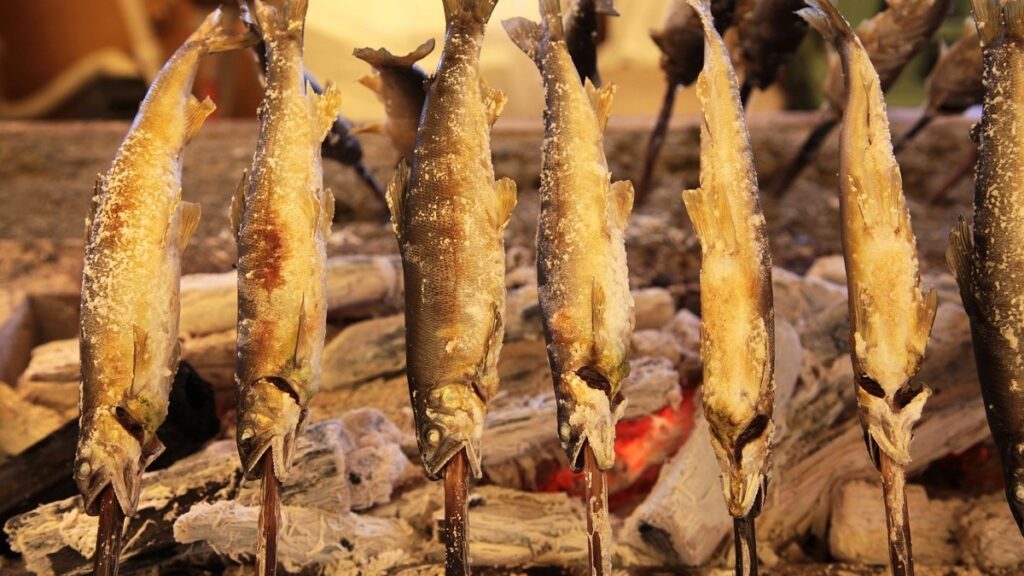 Ayu no shioyaki - Cá Ayu nướng muối