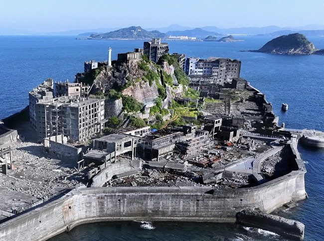 Mỏ than Hashima