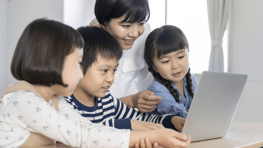 5 trung tâm dạy lập trình uy tín cho trẻ em tại Nhật Bản