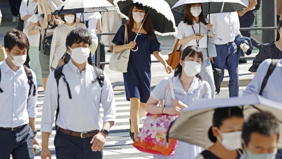 Dự báo thời tiết Nhật năm 2050 nắng nóng cực đoan, siêu bão, sóng thần